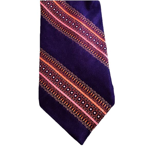 EUC TED BAKER LONDON 100% IMPORTED SILK MENS TIE STRIPED PURPLE PINK - Picture 1 of 5